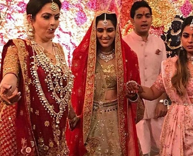 श्लोका मेहता और ईशा अंबानी बनें अच्छे दोस्त akash shloka relationship friendship to marriage