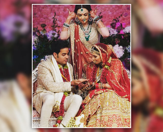 आकाश-श्लोका की शादी akash shloka wedding ambani family