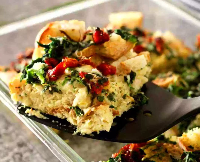 creamy spinach toast inside 