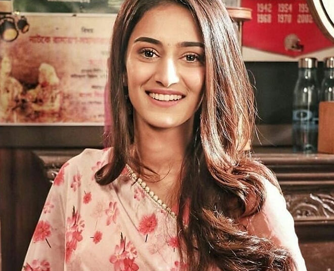 prerna fight komolika anurag prerna love scene