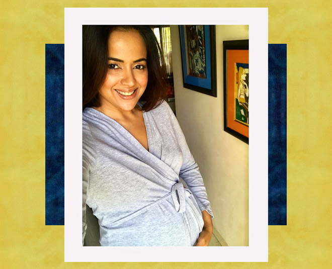 sameera reddy body shaming card  ()