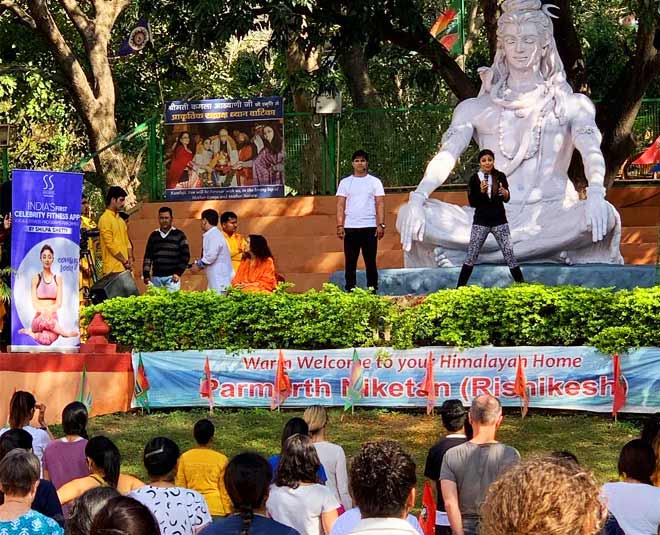 shilpa shetty fitness freak  yoga