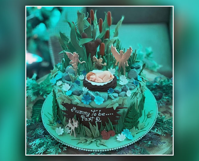 esha deol baby shower inside 