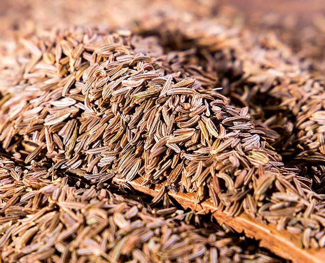 homemade cumin face scrub