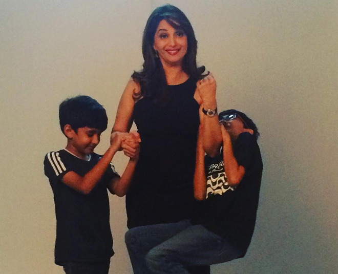 madhuri dixit with her children