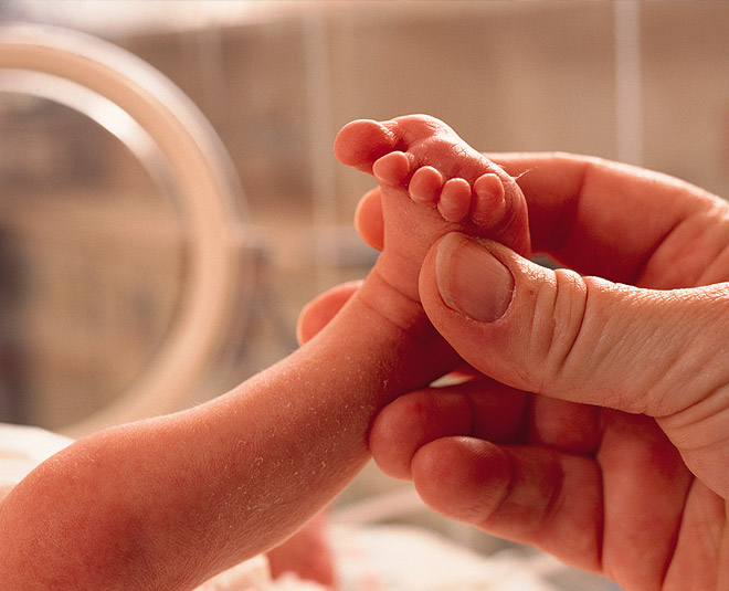 prebirth pregnancy smoking inside 