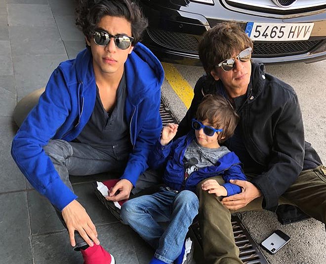 shahrukh khan aaryan khan abram khan inside 
