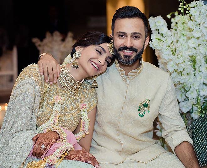 On 1st anniversary, Anand Ahuja shares 'shoefies' with wife Sonam, calls  her his 'guiding star'