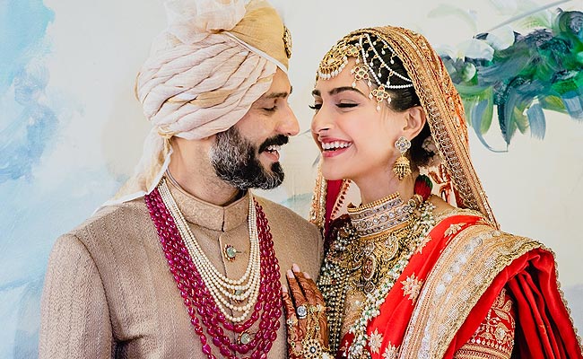 Big Fan Of Sonam Kapoor? Take This Quiz And Prove It