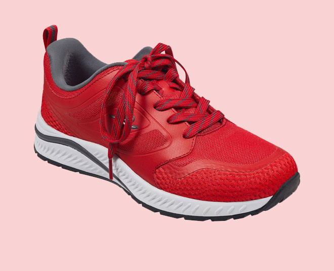 walking shoes europe