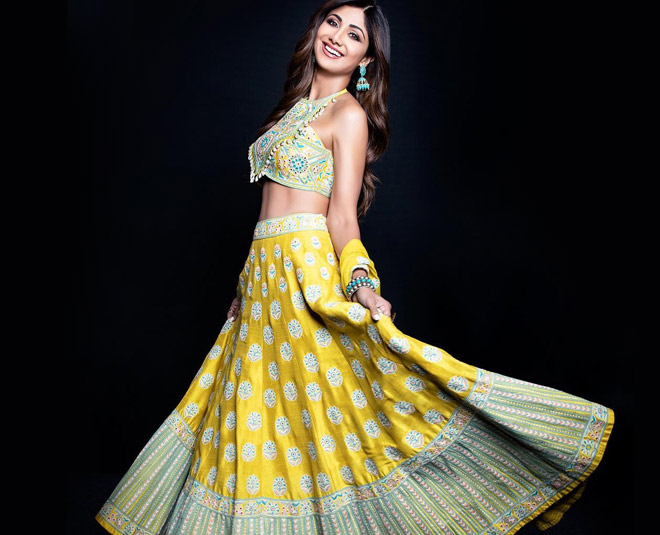 yellow saree shilpa shetty