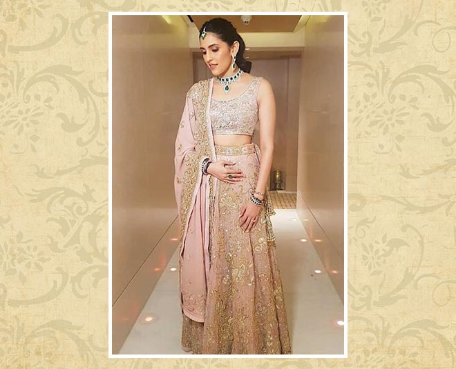 Shloka Mehta Lehenga copy chandni chowk