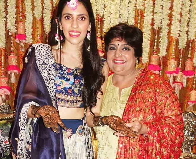 Shloka Mehta Mehndi Designs Pictures