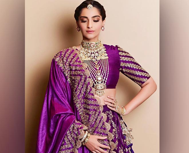 bollywood actresses wearing purple ()