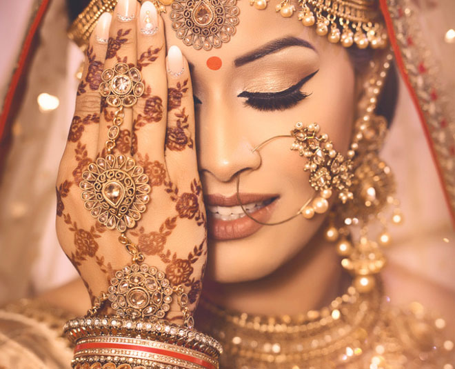 Bridal Mehndi Artist at best price in Bengaluru | ID: 24735155733