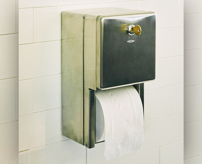 interesting facts about toilet paper ()