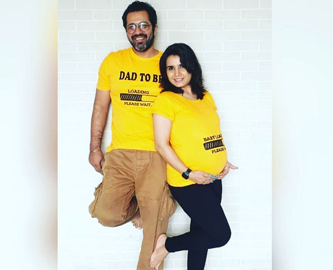 priya ahuja in yellow