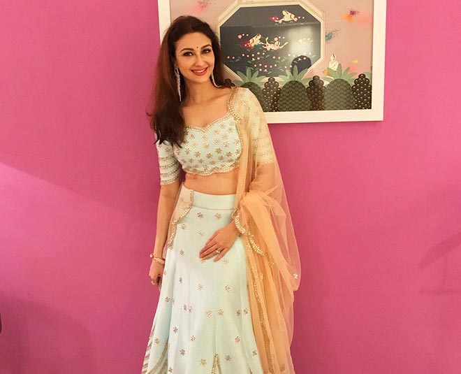 saumya tandon bridal look dresses