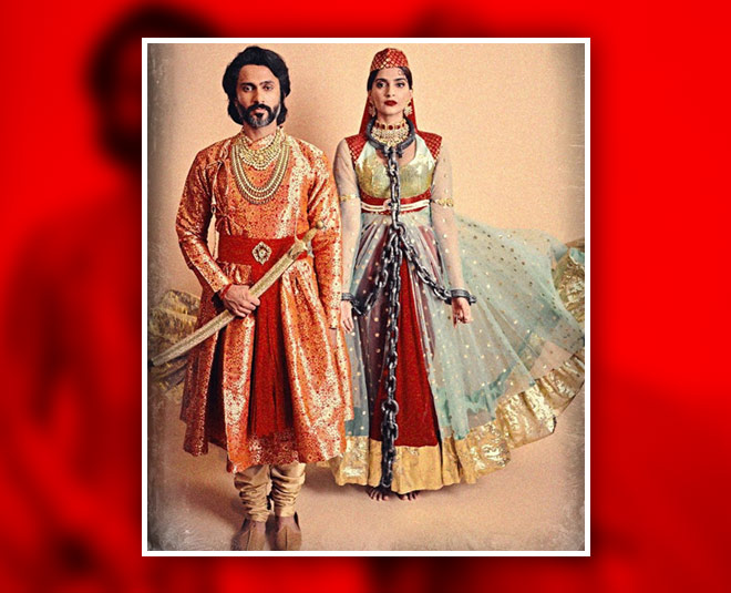 सोनम-आनंद नहीं सलीम और अनारकली- sonam kapoor and anand ahuja halloween soctume