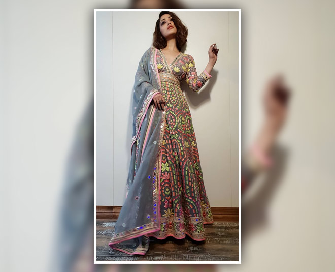 yami gautam stylish actress