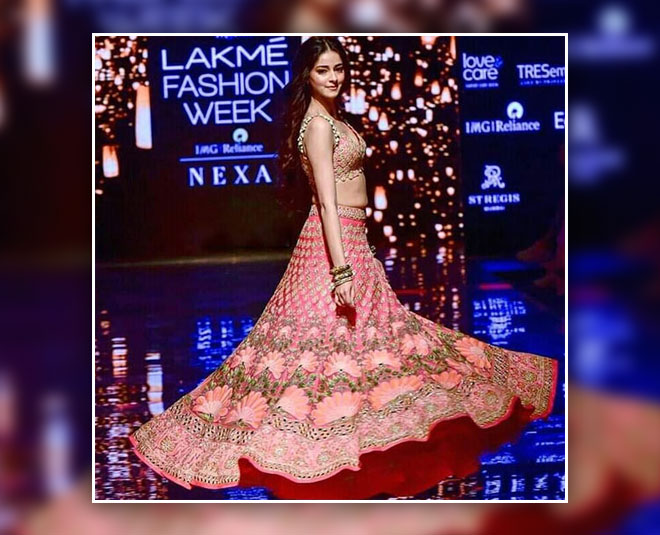 ananya pandey lehenga one