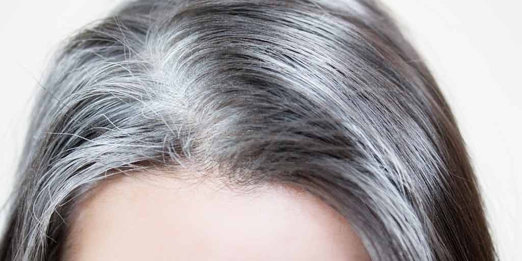 5 Reasons for Grey Hair in Young Age | 5 reasons for grey hair in young age  | HerZindagi