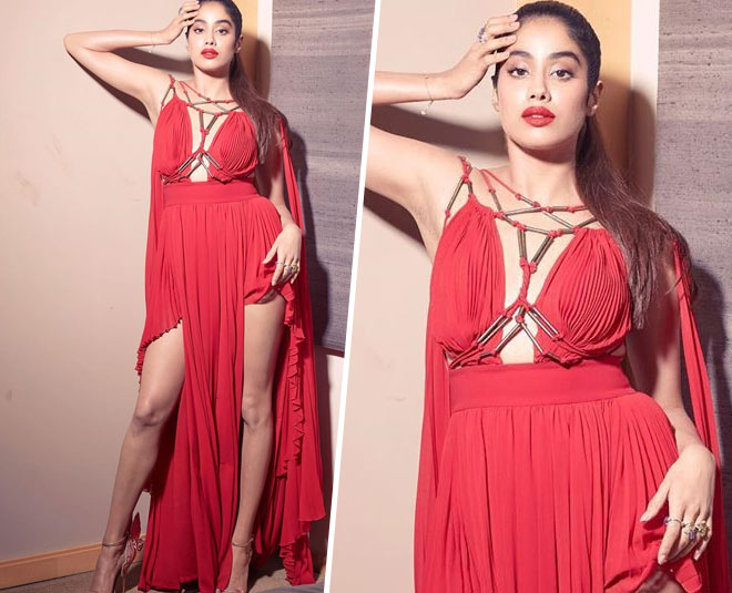 जान्हवी के पंख वाले सैंडल- bollywood fashion