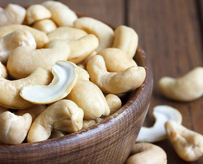 cashew benefits for eyes