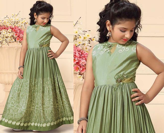 fashion tips for little girl child for laxmi pujan inside one