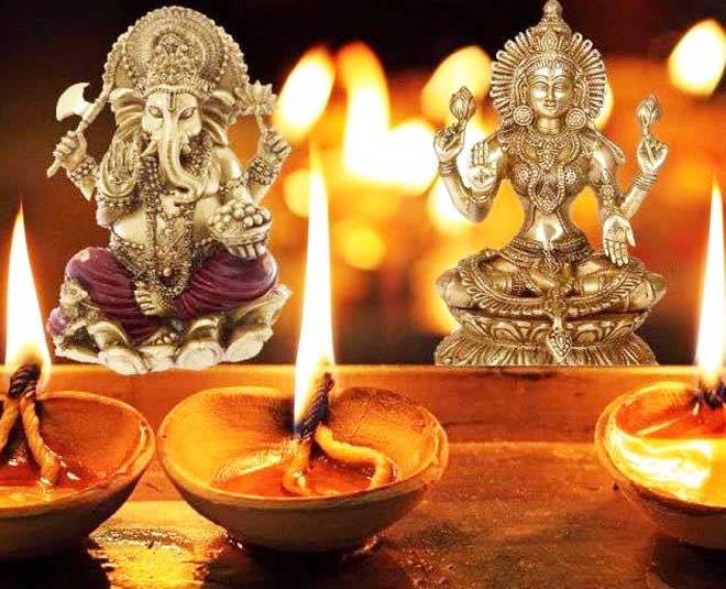 ideas to decorate your temple this diwali inside four