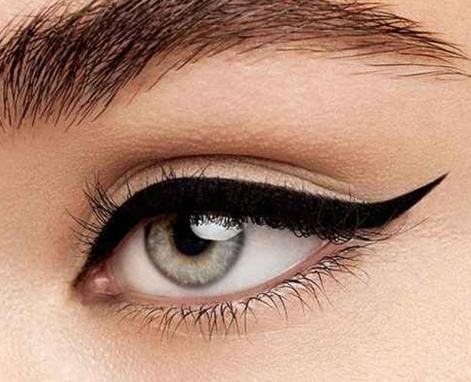 makeup tips for small eyes inside one