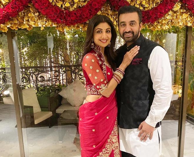 शिल्पा शेट्टी और राज कूंद्रा- shilpa shetty karwa chauth look with husband