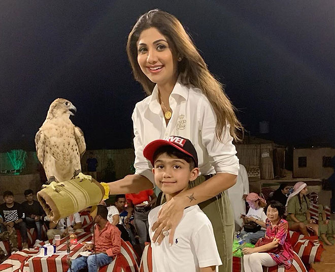 shilpa shetty with son kiaan inside 