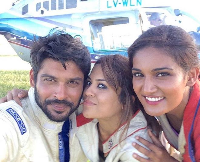 siddharth shukla with sana sheikh inside 