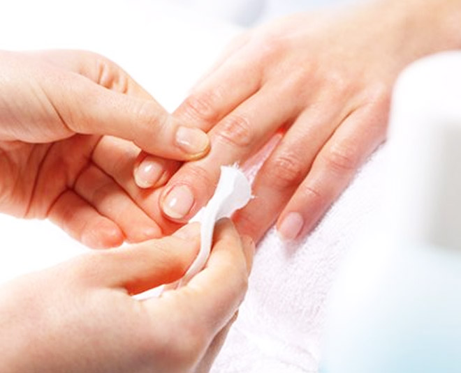 Easy Tips And Hacks to Remove Nail Paint at Home Without Using Remover