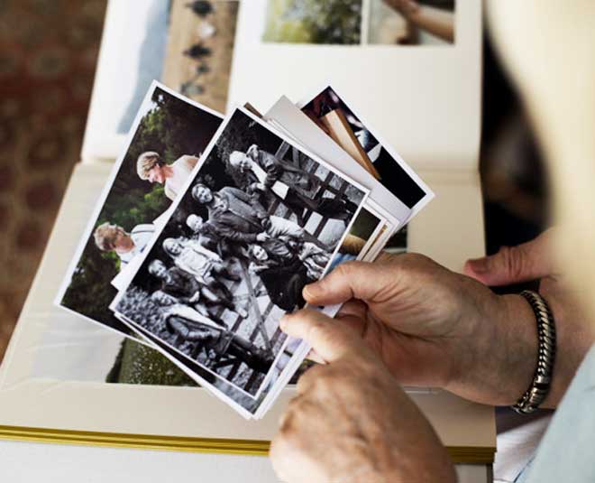 discuss regularly couples for a happy relationship inside 