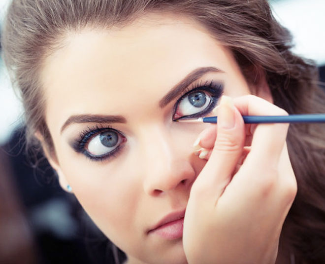 follow these tips to protect kajal from smudging inside 