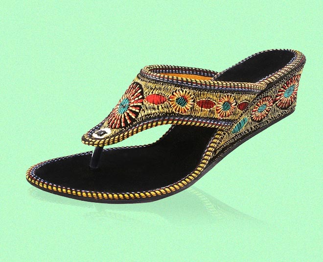 footwears will go with every indian outfit INSIDE 