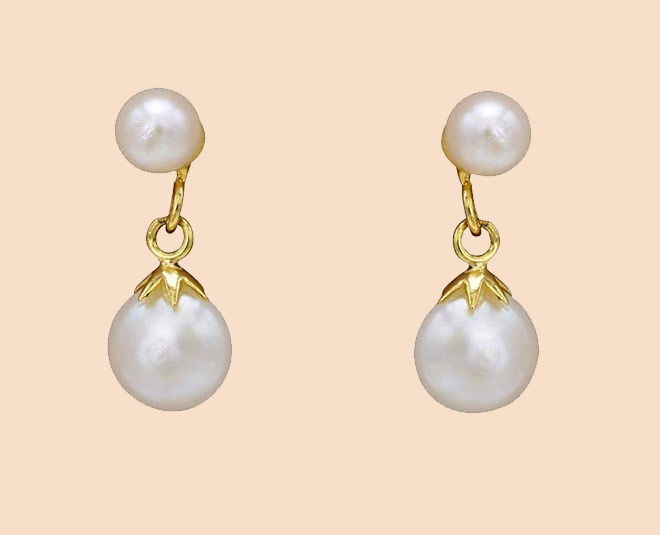 interview outfit inside 