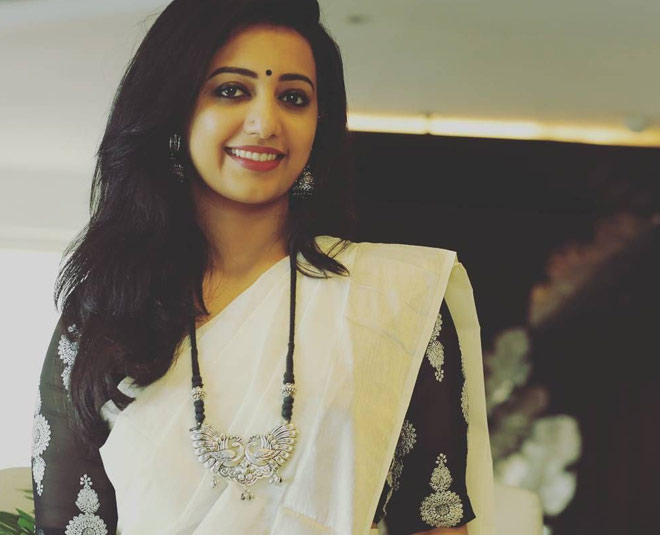 interview outfits inside 