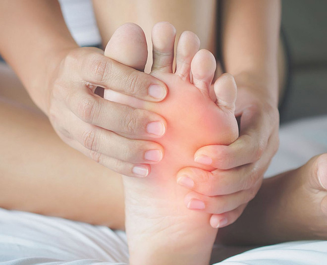 iron deficiency symptoms inside 