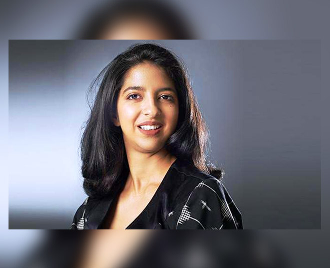 isha ambani anand piramal romantic pics