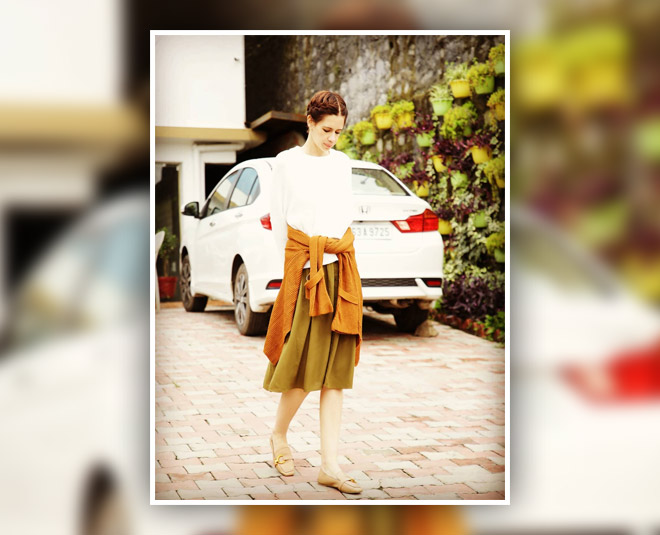 kalki kanmani casual style inside 