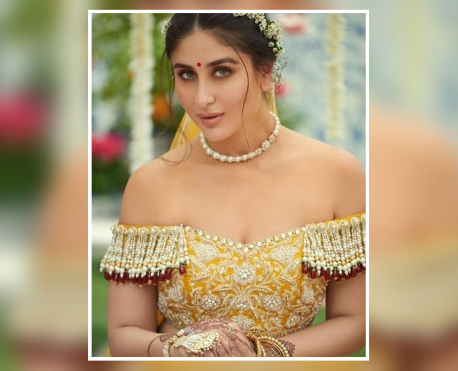 kareena kapoor off shoulder blouse inside 