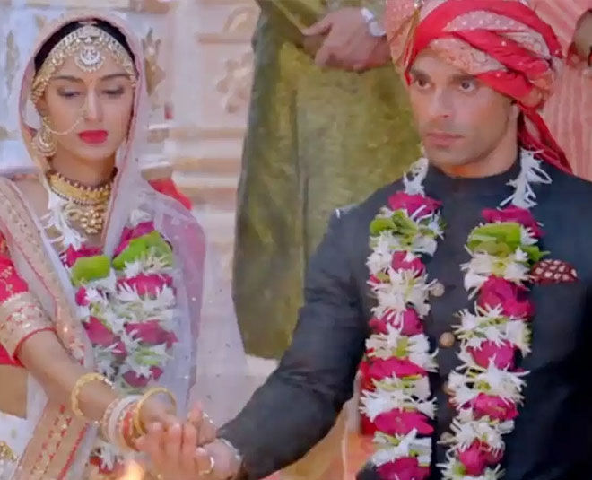 kasautii zindagii kay  erica fernandis karan singh grover INSIDE 
