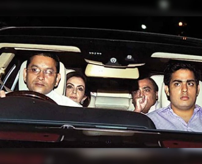 nita ambani servents salary