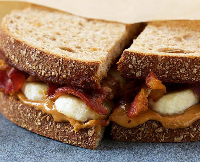 Make Peanut Butter And Banana Sandwich For Your BreakfastMake Peanut Butter And Banana Sandwich