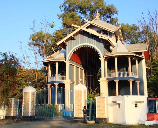 pecial things  make Manipur  the switzerland inside 