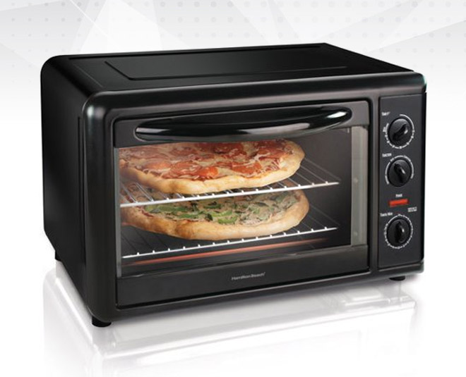 precautions to take while heating food in microwave ()