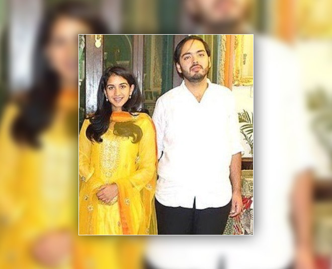radhika merchant and anant ambani latest romantic pictures